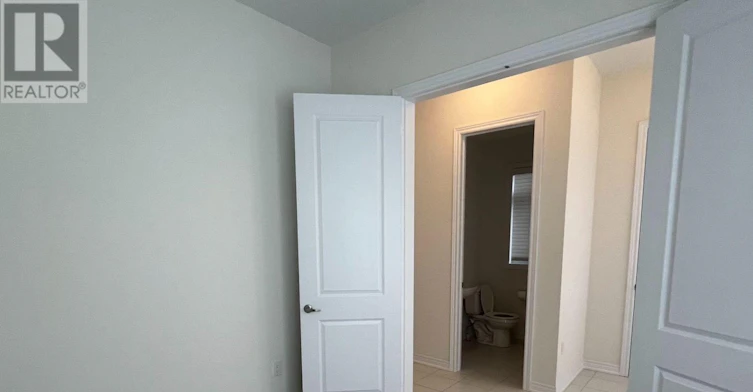37 Mindanao Avenue, Markham, ON, L6C 3E1 - 11