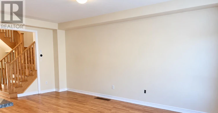 51 Badgerow Way, Aurora, ON, L4G 0Z5 - 2