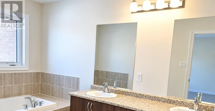 51 Badgerow Way, Aurora, ON, L4G 0Z5 - 5