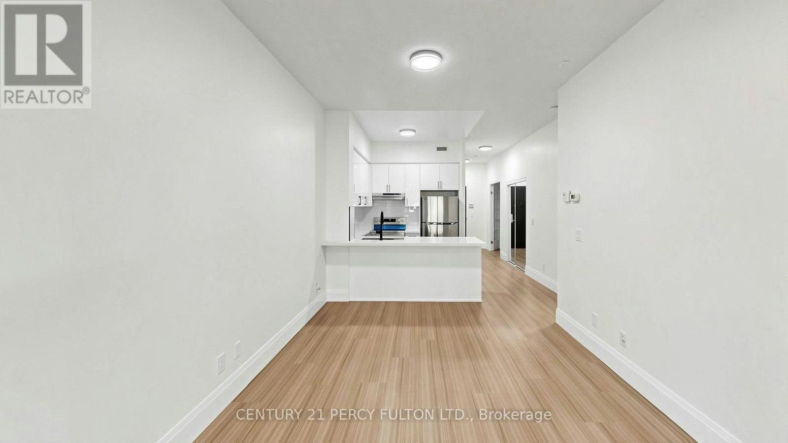 102-57 Upper Duke Crescent, Markham, ON, L6G 0B9 - 6
