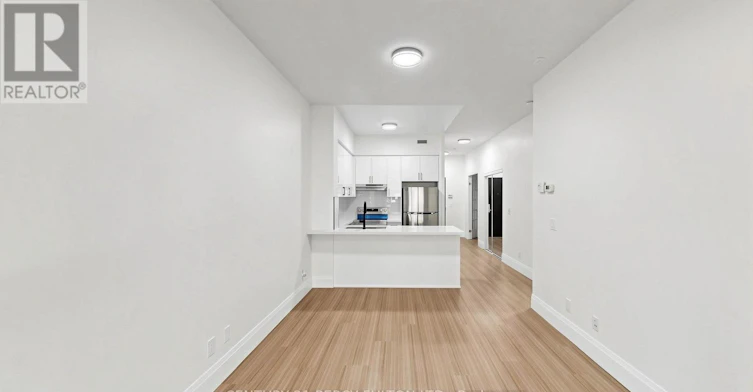 102-57 Upper Duke Crescent, Markham, ON, L6G 0B9 - 6
