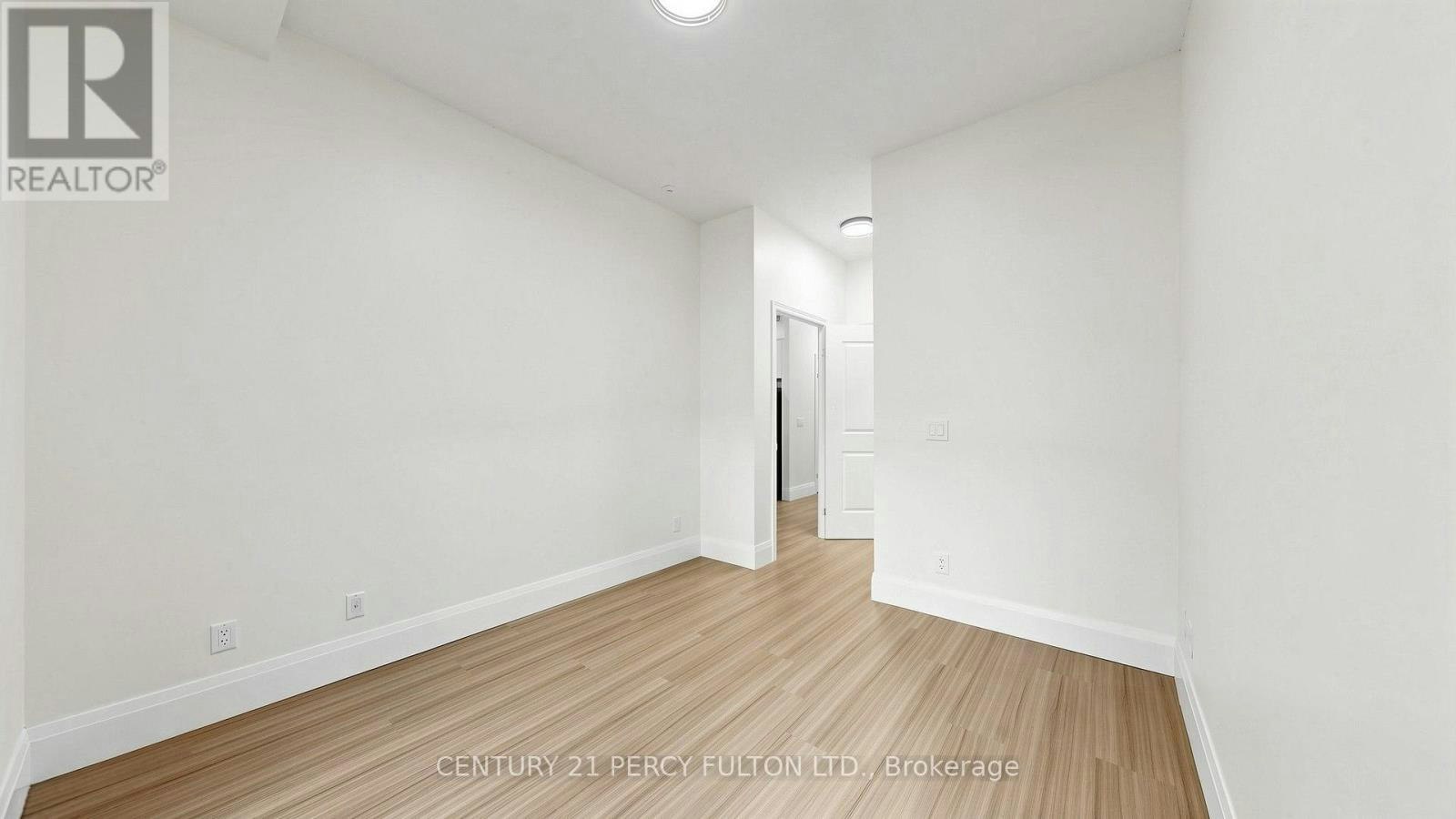 102-57 Upper Duke Crescent, Markham, ON, L6G 0B9 - 17