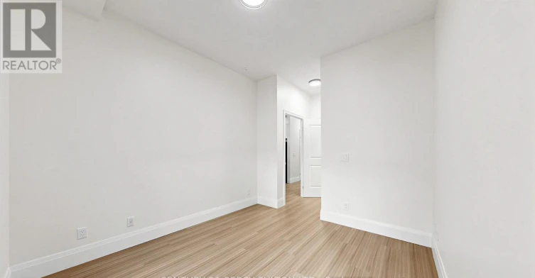 102-57 Upper Duke Crescent, Markham, ON, L6G 0B9 - 17