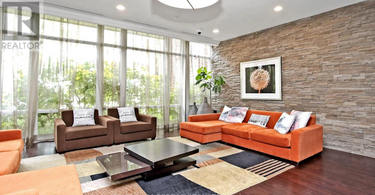 102-57 Upper Duke Crescent, Markham, ON, L6G 0B9 - 37