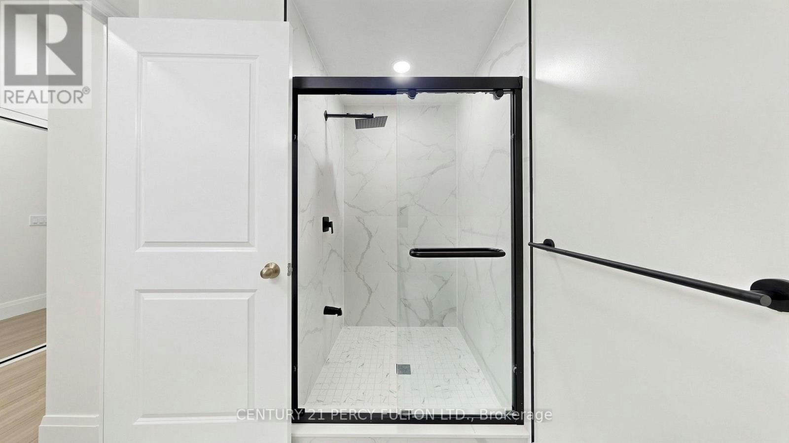 102-57 Upper Duke Crescent, Markham, ON, L6G 0B9 - 27