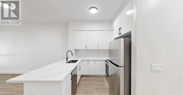 102-57 Upper Duke Crescent, Markham, ON, L6G 0B9 - 10