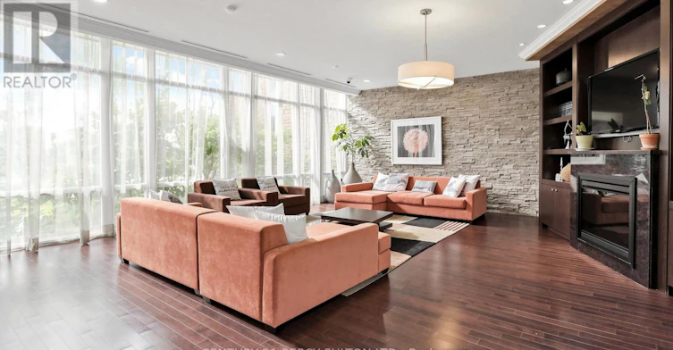 102-57 Upper Duke Crescent, Markham, ON, L6G 0B9 - 36