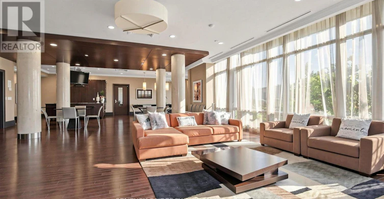 102-57 Upper Duke Crescent, Markham, ON, L6G 0B9 - 38