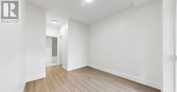 102-57 Upper Duke Crescent, Markham, ON, L6G 0B9 - 18