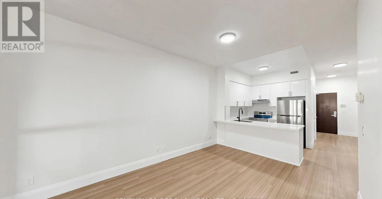 102-57 Upper Duke Crescent, Markham, ON, L6G 0B9 - 5