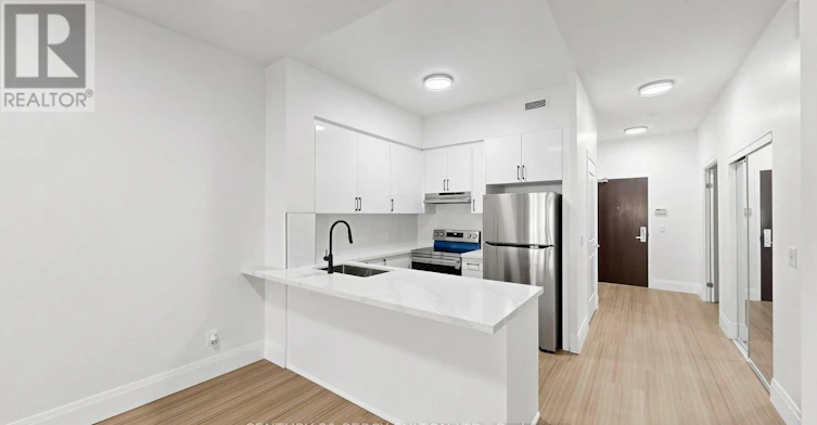 102-57 Upper Duke Crescent, Markham, ON, L6G 0B9 - 8