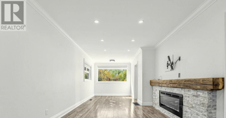 504 Sandbrook Road, Oakville, ON, L6L 2C5 - 6