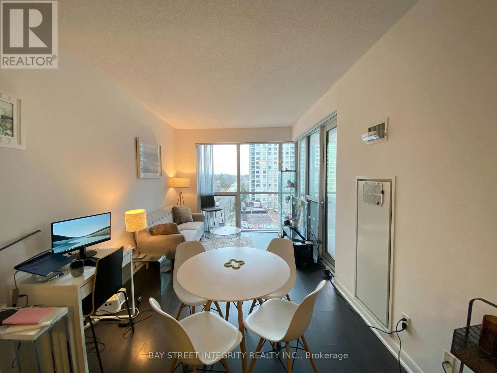 307-5168 Yonge Street, Toronto, ON, M2N 5P6 - 4