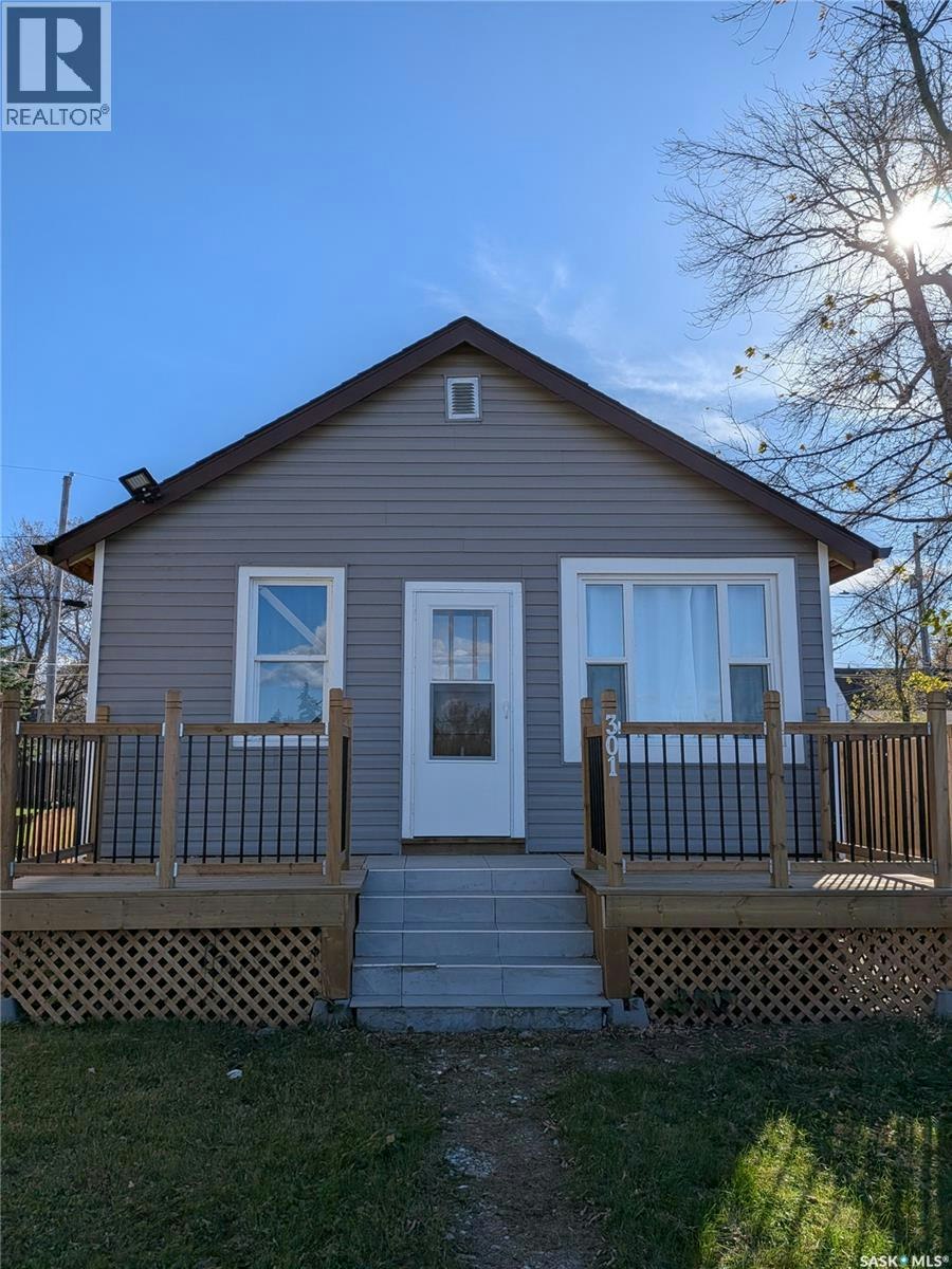301 River Street E, Prince Albert, SK, S6V 0A3