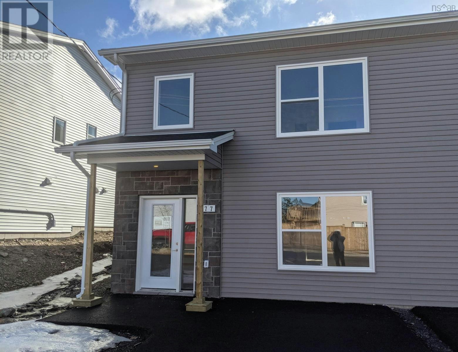 77 Golden Way, Halifax, NS, B3R 0G1