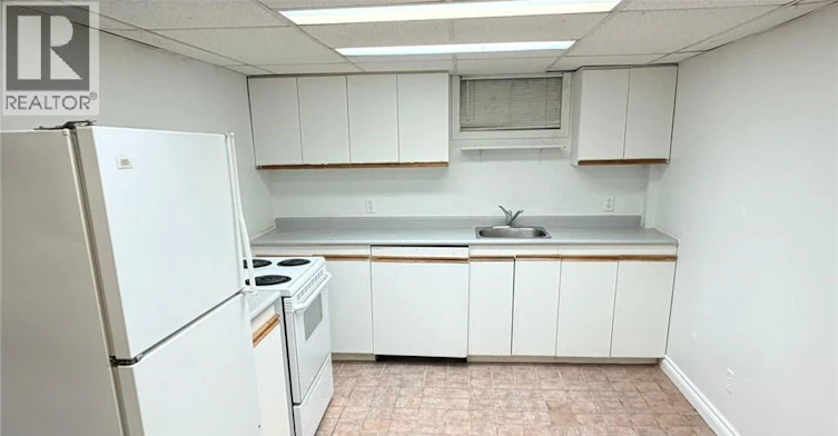 4-124 King Street N, Waterloo, ON, N2J 2X8 - 3
