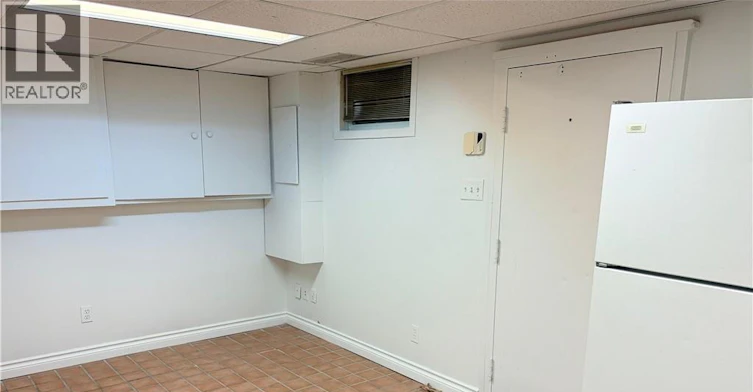 4-124 King Street N, Waterloo, ON, N2J 2X8 - 8