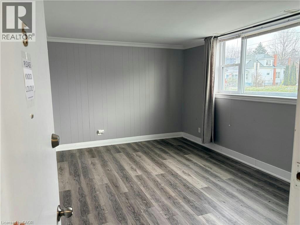 5-318 Dolph Street S, Cambridge, ON, N3H 2C2 - 9