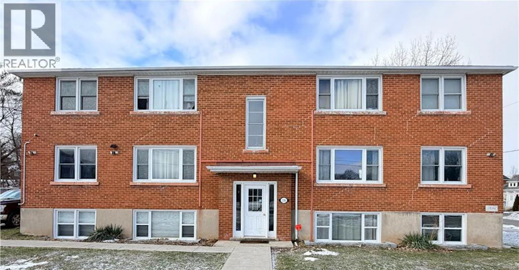 5-318 Dolph Street S, Cambridge, ON, N3H 2C2