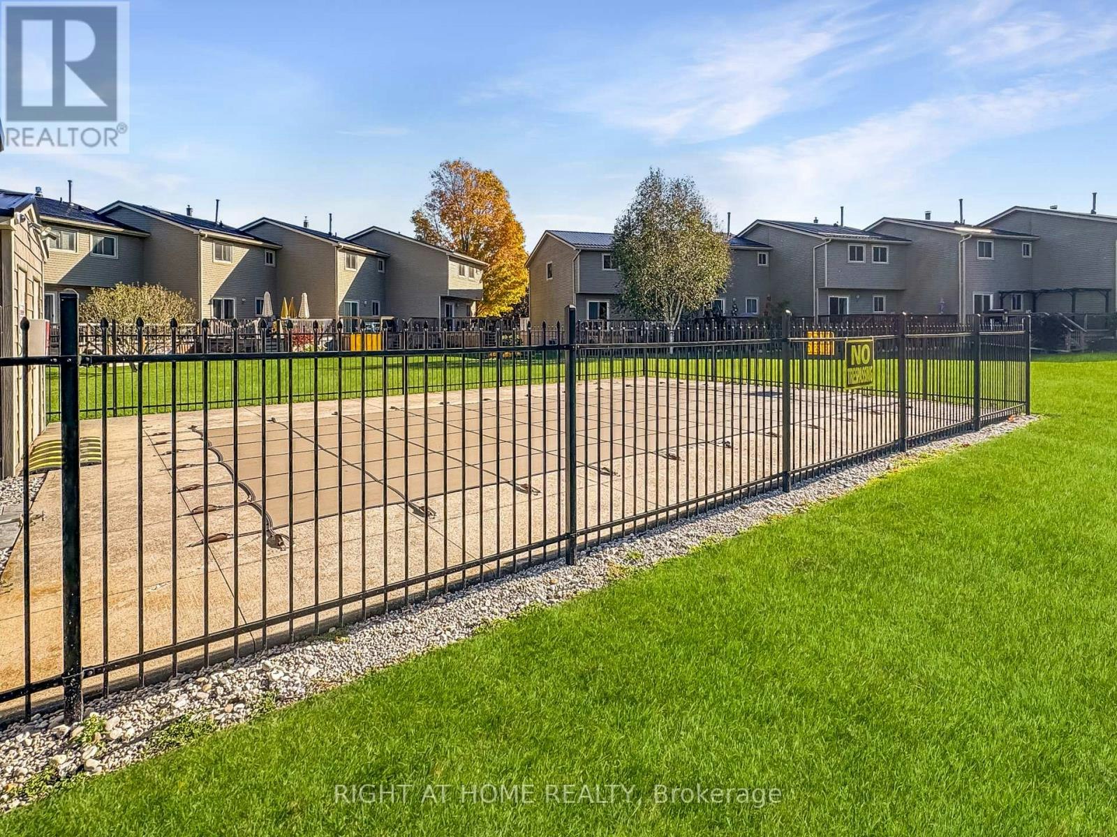 37-301 Carlow Road S, Port Stanley, ON, N5L 1B8 - 3