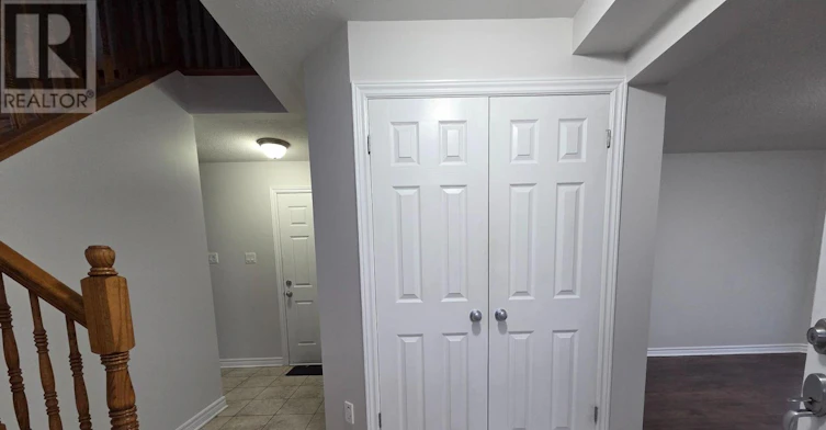 229 Leamington Way, Ottawa, ON, K2J 3T6 - 3