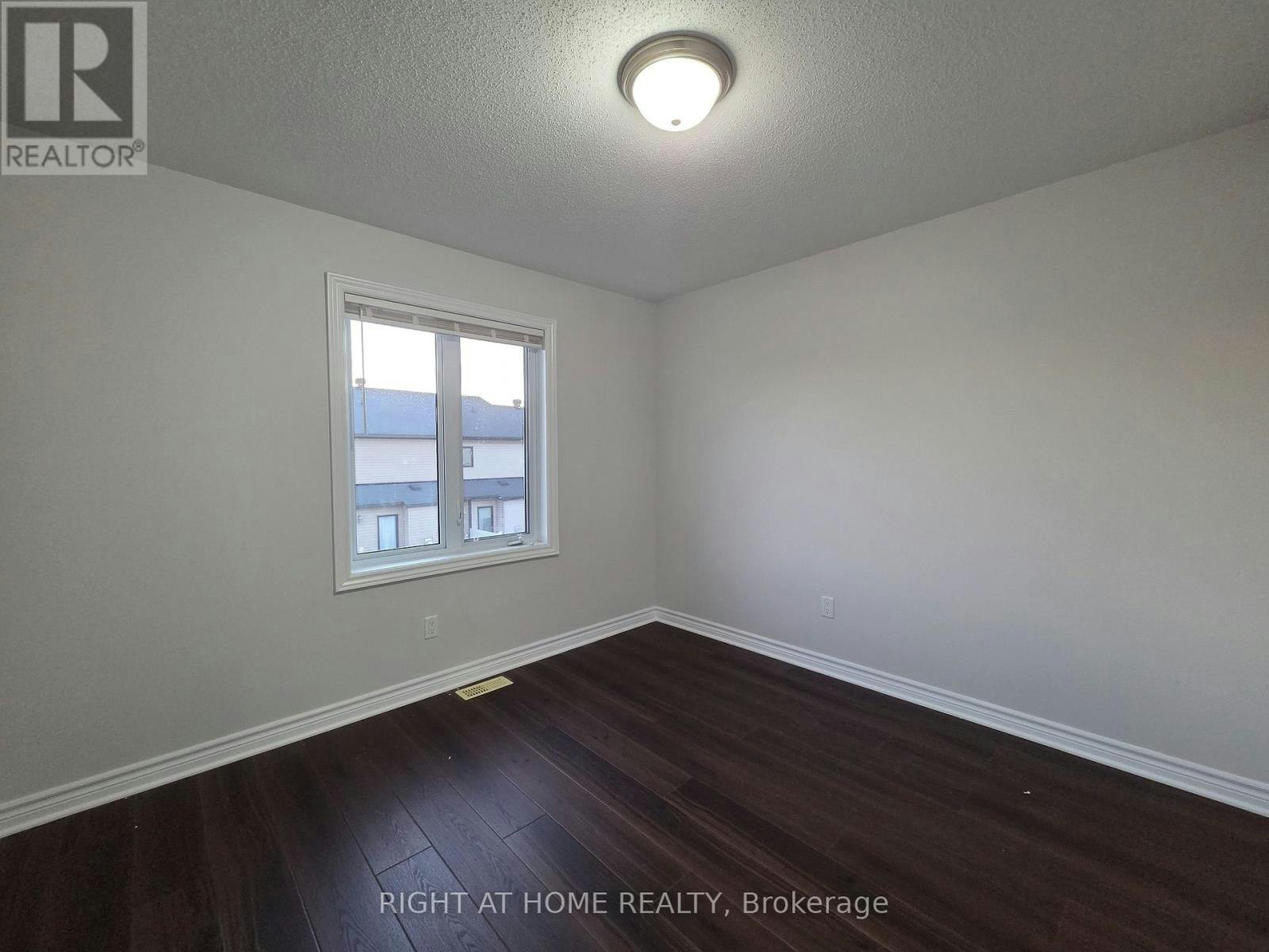 229 Leamington Way, Ottawa, ON, K2J 3T6 - 17