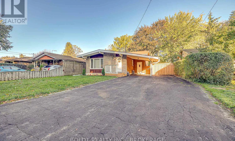 26 Leaside Drive