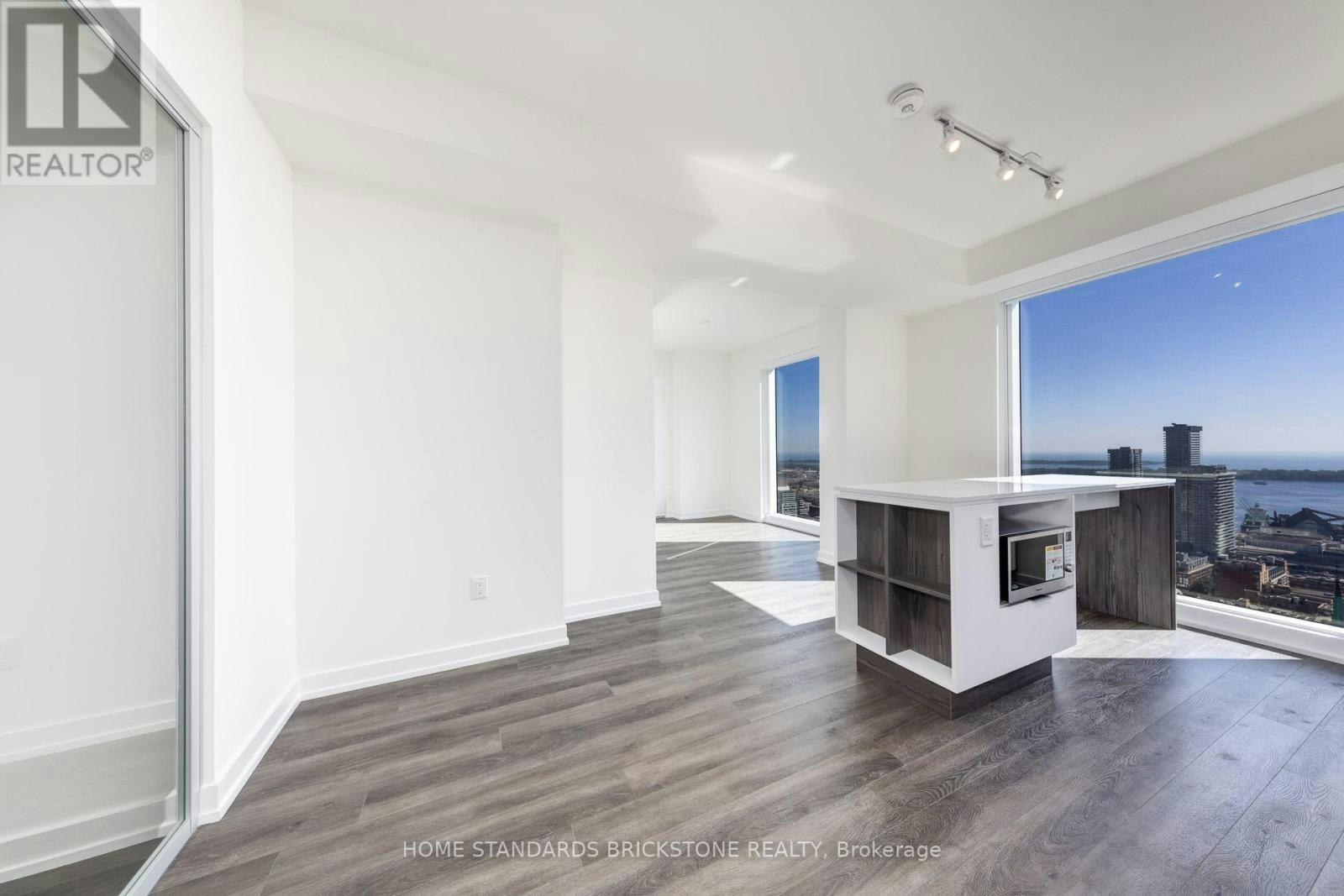 4607-89 Church Street, Toronto, ON, M5C 0B7 - 16