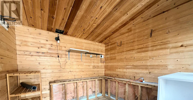 18 Bushey Avenue, Essa, ON, L3W 0L2 - 46