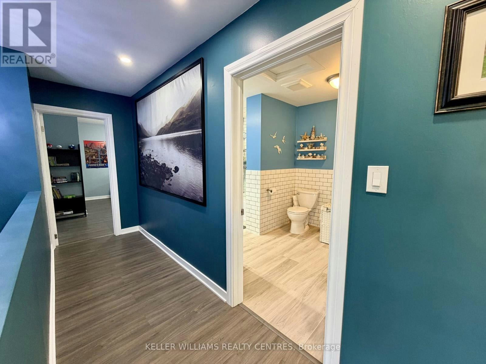 18 Bushey Avenue, Essa, ON, L3W 0L2 - 25
