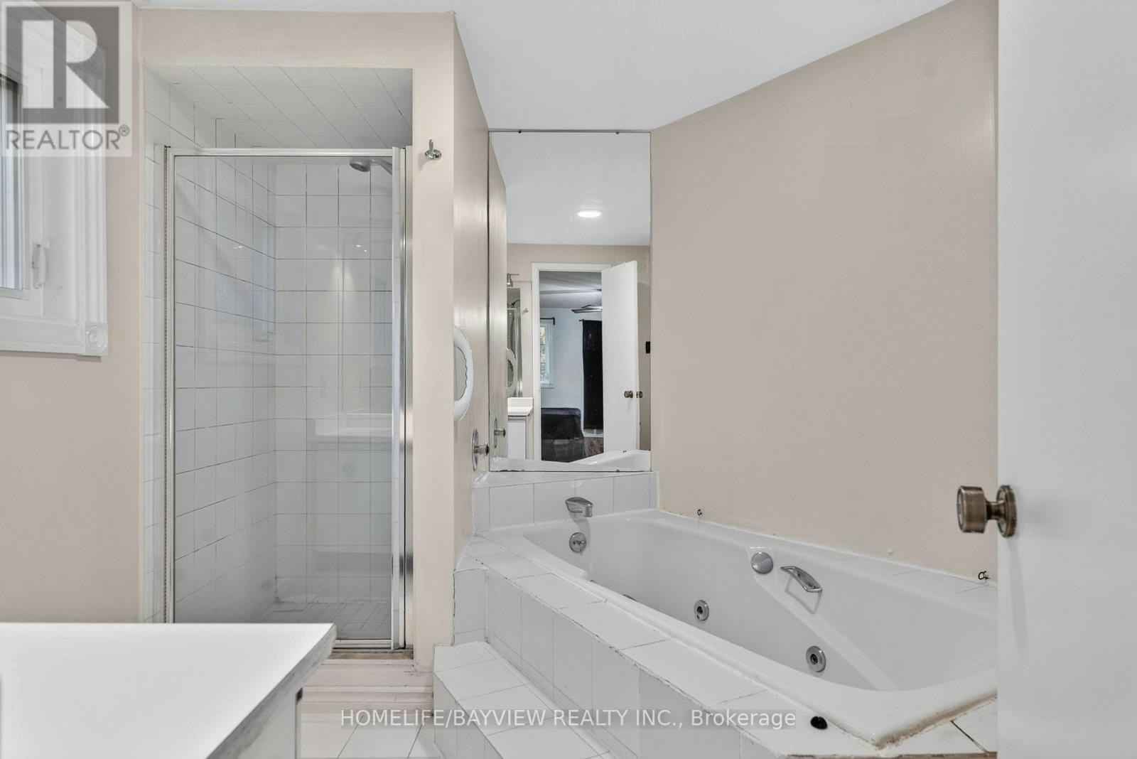 MAIN AND SECOND-183 Old Surrey Lane, Richmond Hill, ON, L4C 6S1 - 15
