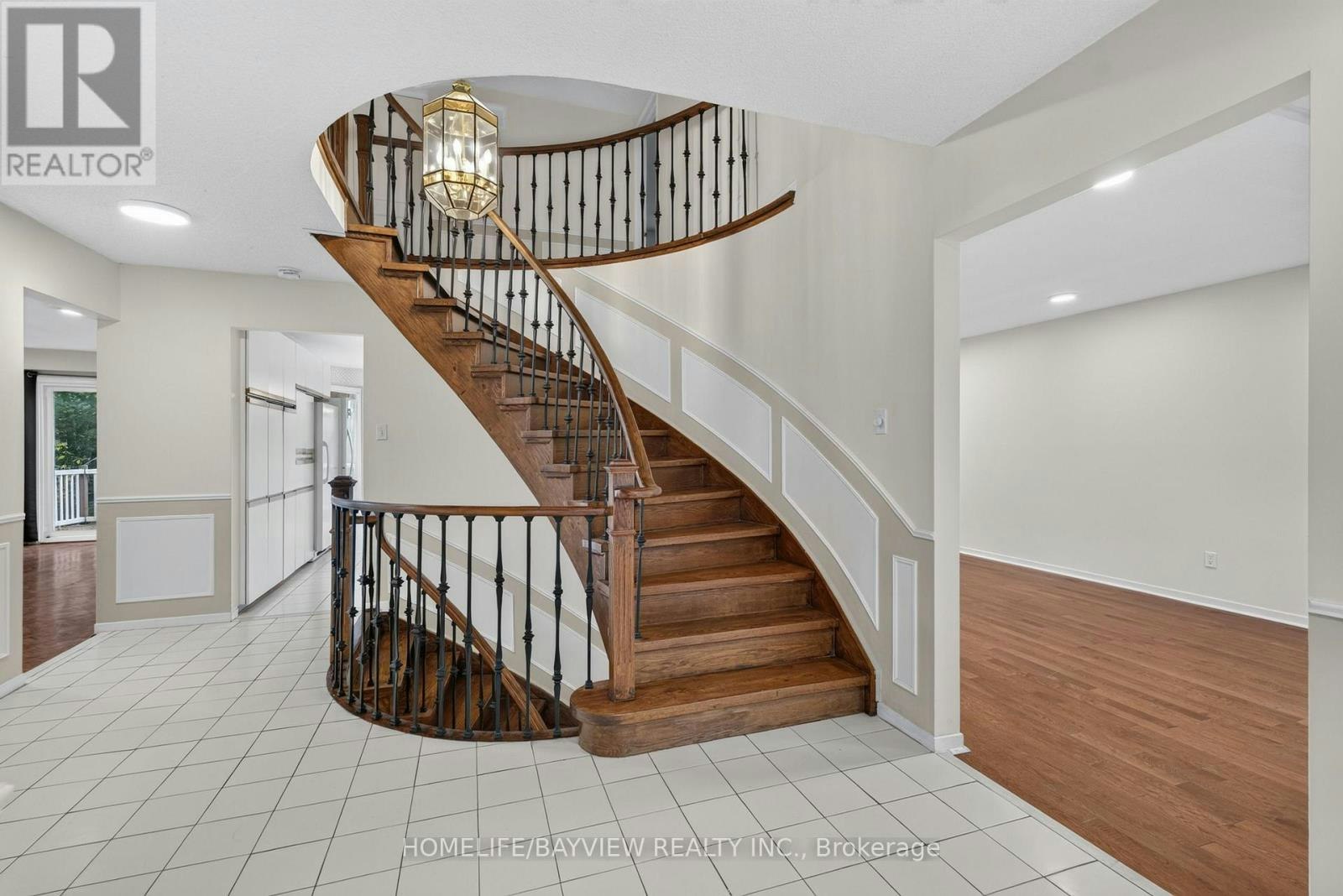 MAIN AND SECOND-183 Old Surrey Lane, Richmond Hill, ON, L4C 6S1 - 2