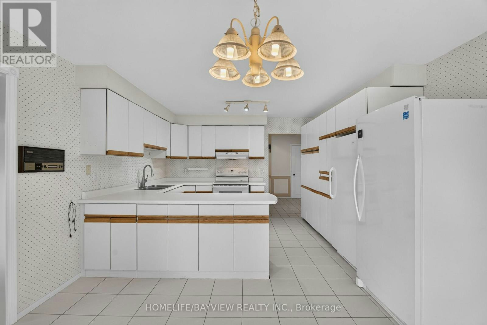 MAIN AND SECOND-183 Old Surrey Lane, Richmond Hill, ON, L4C 6S1 - 8