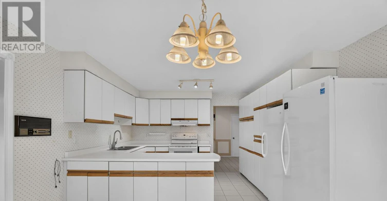 MAIN AND SECOND-183 Old Surrey Lane, Richmond Hill, ON, L4C 6S1 - 8