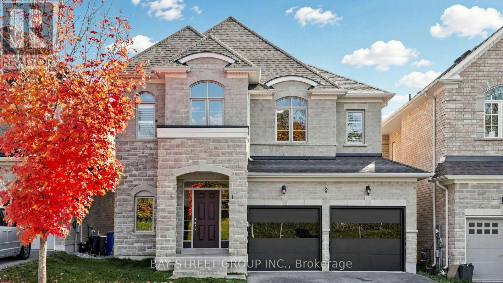 35 Walter Tunny Crescent, East Gwillimbury, ON, L9N 0R4
