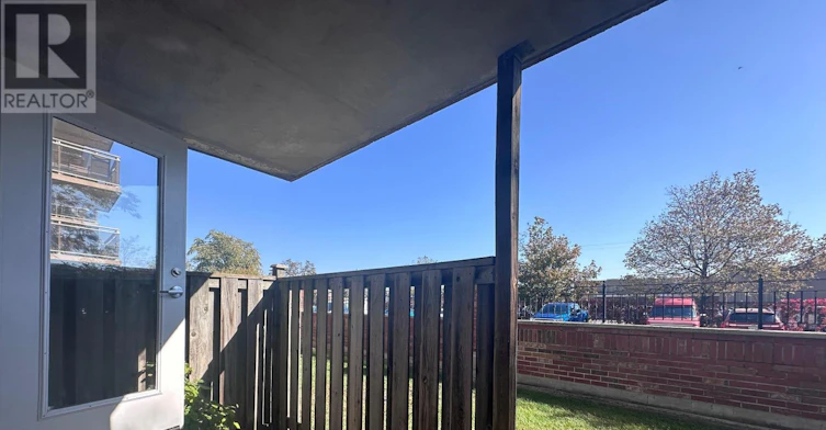 109-1060 Caven Street, Mississauga, ON, L5G 4J5 - 23