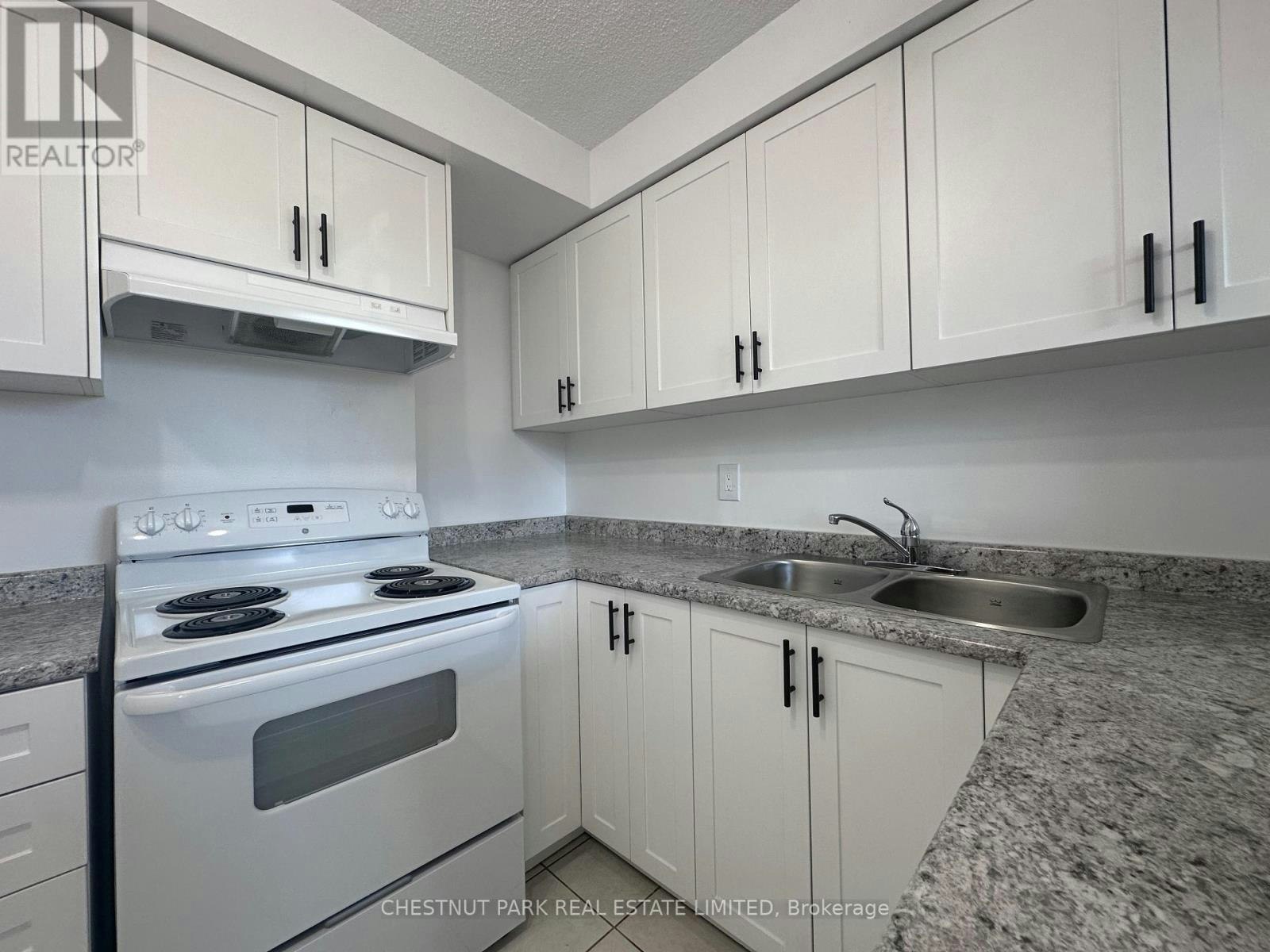 109-1060 Caven Street, Mississauga, ON, L5G 4J5 - 15