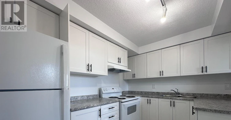 109-1060 Caven Street, Mississauga, ON, L5G 4J5 - 13