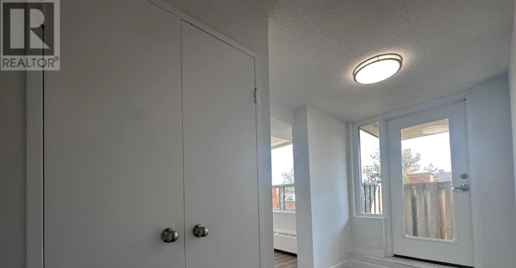 109-1060 Caven Street, Mississauga, ON, L5G 4J5 - 21