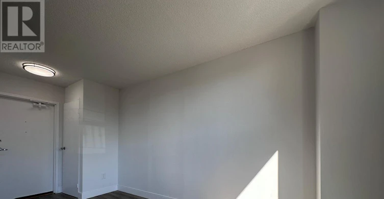 109-1060 Caven Street, Mississauga, ON, L5G 4J5 - 5