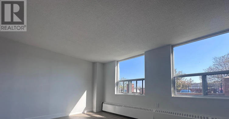 109-1060 Caven Street, Mississauga, ON, L5G 4J5 - 8