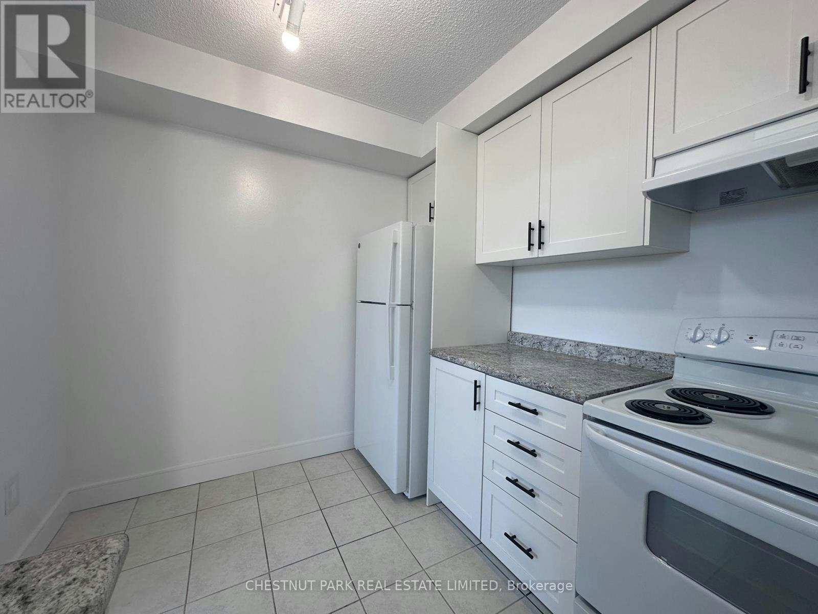 109-1060 Caven Street, Mississauga, ON, L5G 4J5 - 17