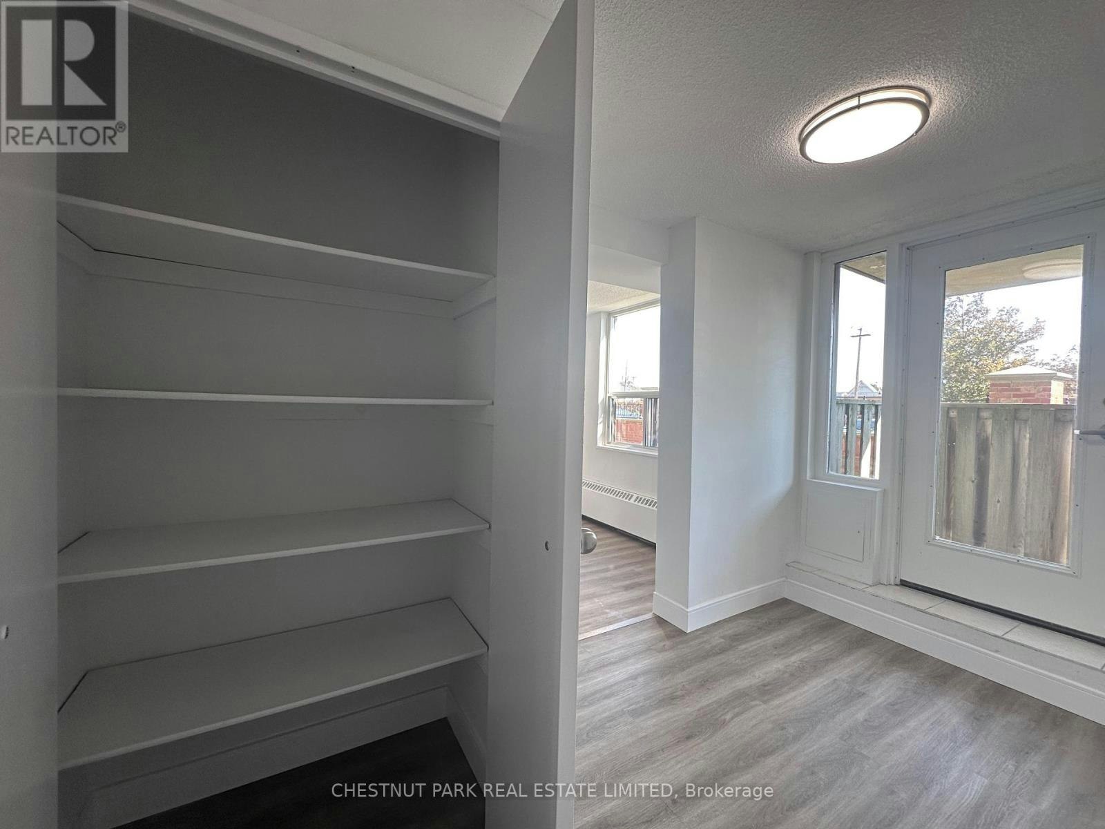 109-1060 Caven Street, Mississauga, ON, L5G 4J5 - 22