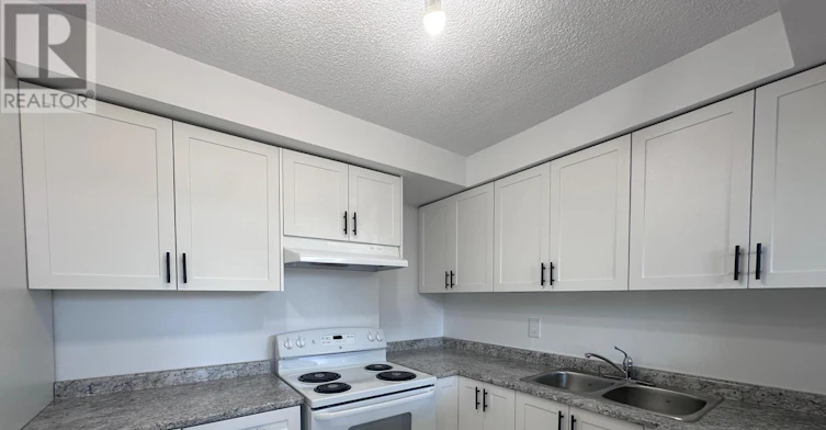 109-1060 Caven Street, Mississauga, ON, L5G 4J5 - 14
