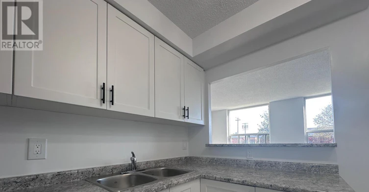 109-1060 Caven Street, Mississauga, ON, L5G 4J5 - 18