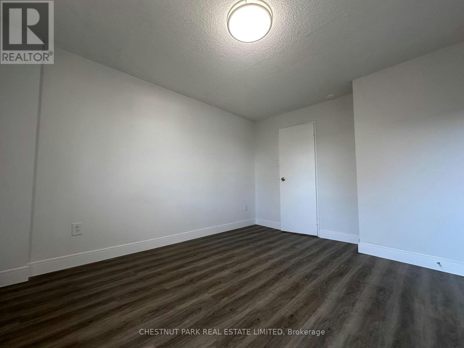 109-1060 Caven Street, Mississauga, ON, L5G 4J5 - 35