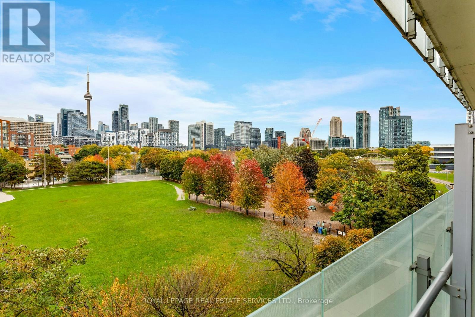 501-25 Stafford Street, Toronto, ON, M5V 0G3 - 4