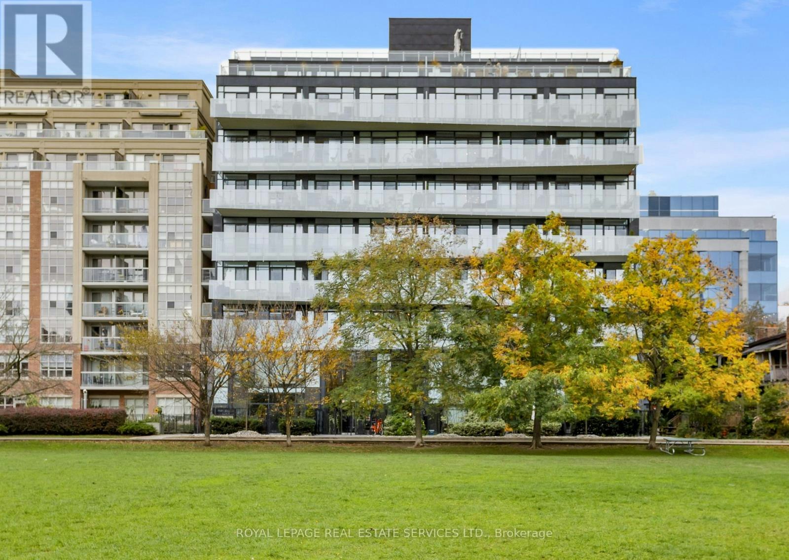 501-25 Stafford Street, Toronto, ON, M5V 0G3