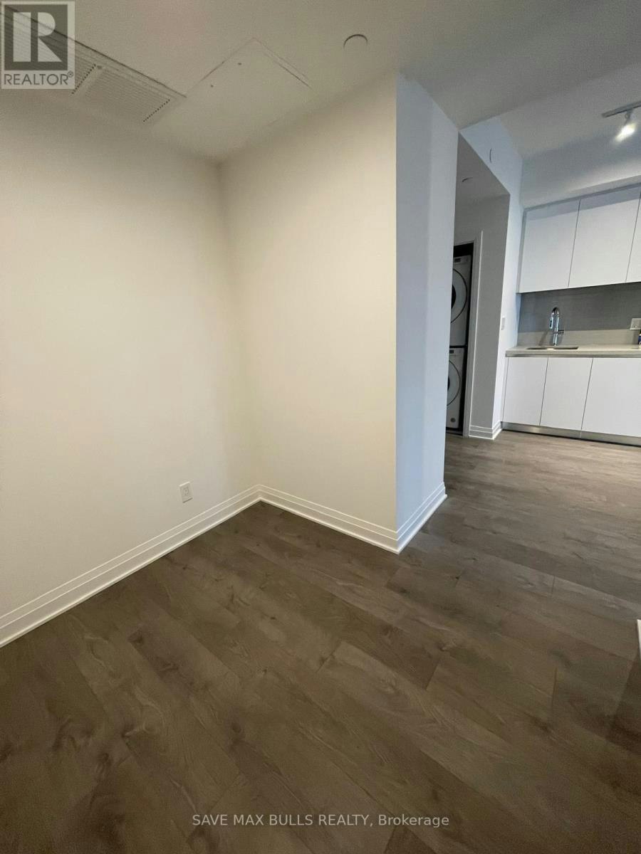 1806-4023 The Exchange, Mississauga, ON, L5B 0N4 - 4