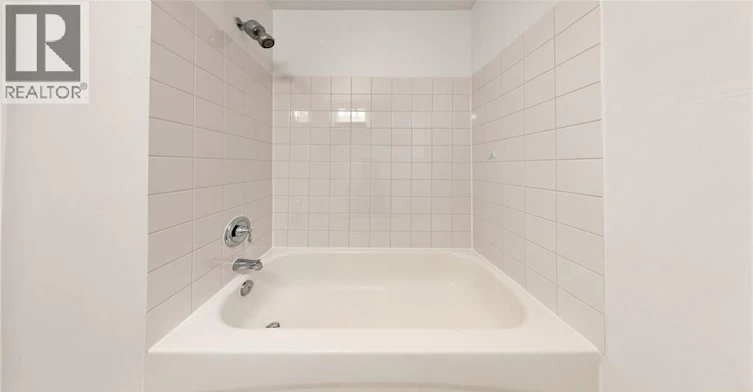 59 Longwood Road N, Hamilton, ON, L8S 3V2 - 12
